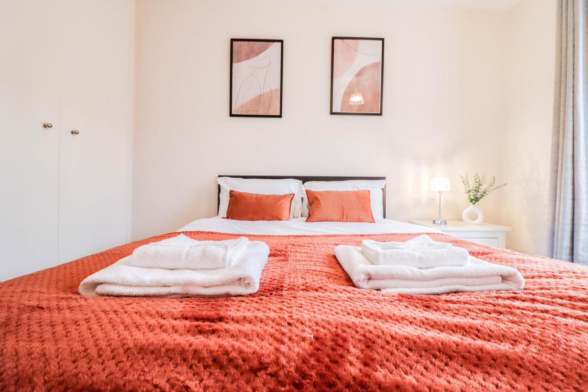 Gorgeous 2-Bedroom London Apartment Exterior photo