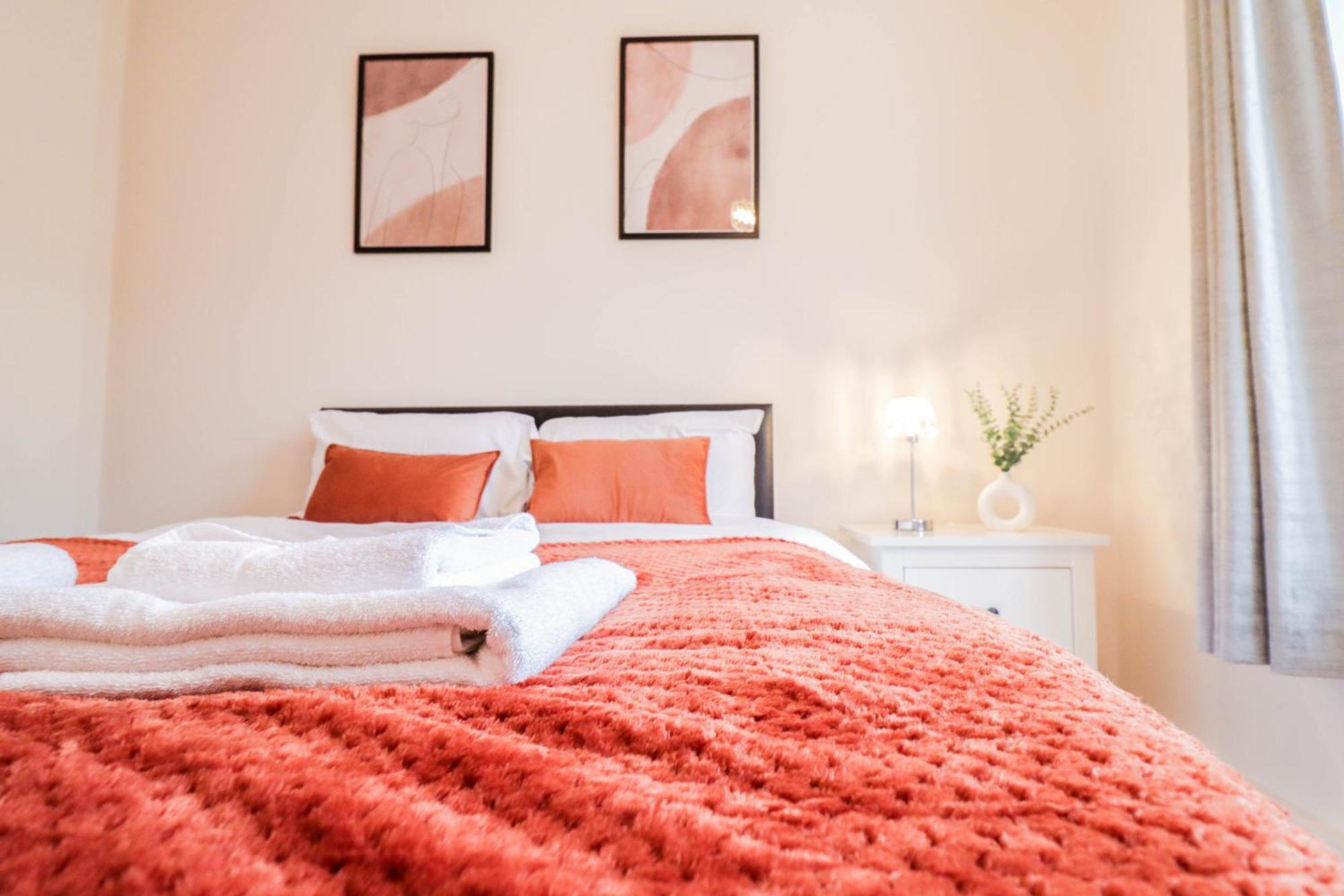 Gorgeous 2-Bedroom London Apartment Exterior photo
