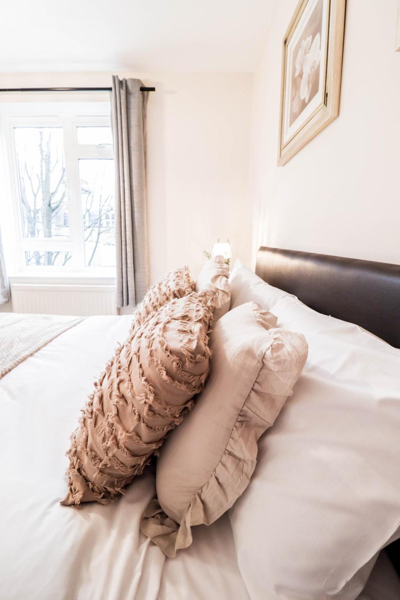 Gorgeous 2-Bedroom London Apartment Exterior photo