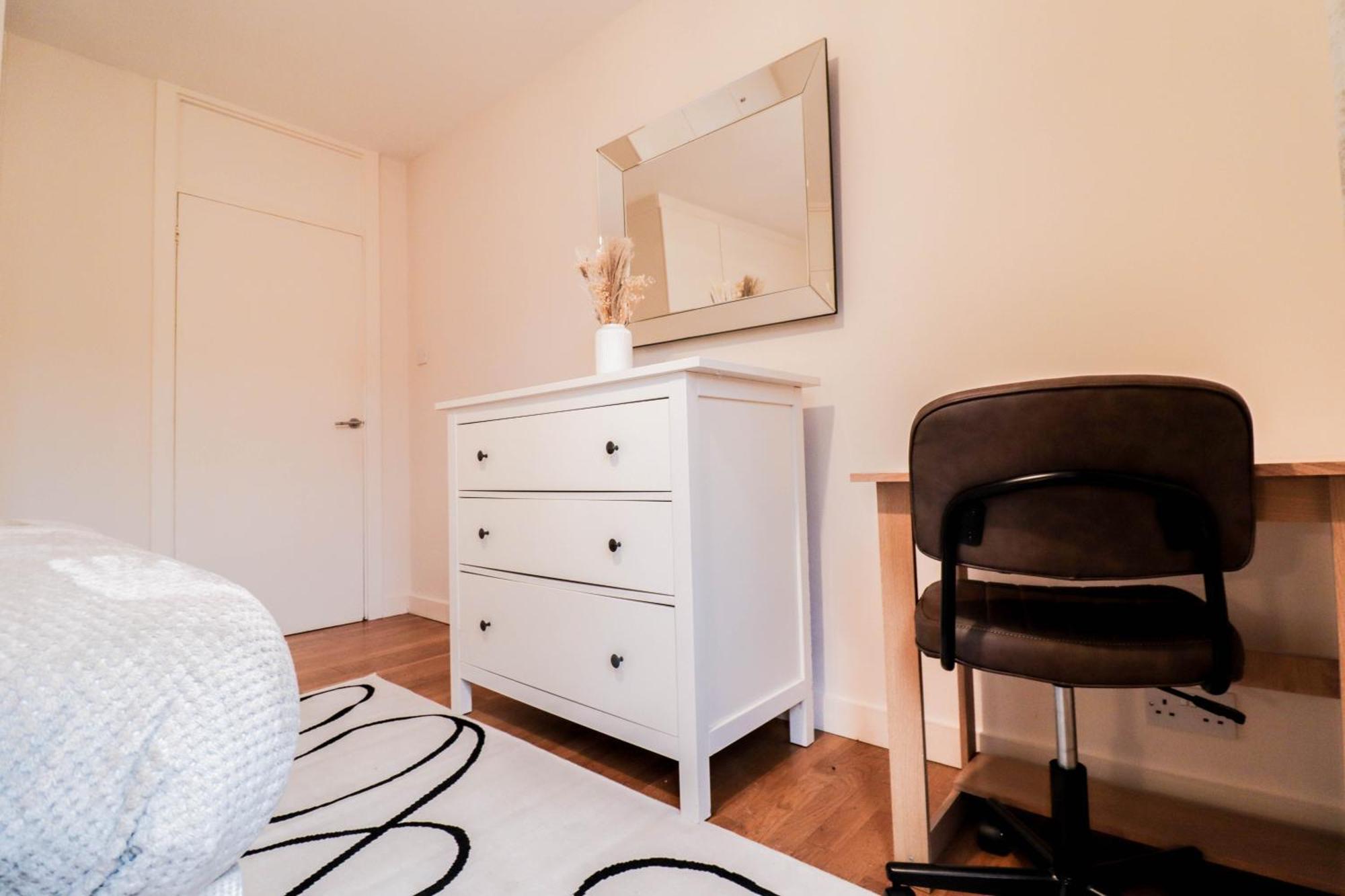 Gorgeous 2-Bedroom London Apartment Exterior photo