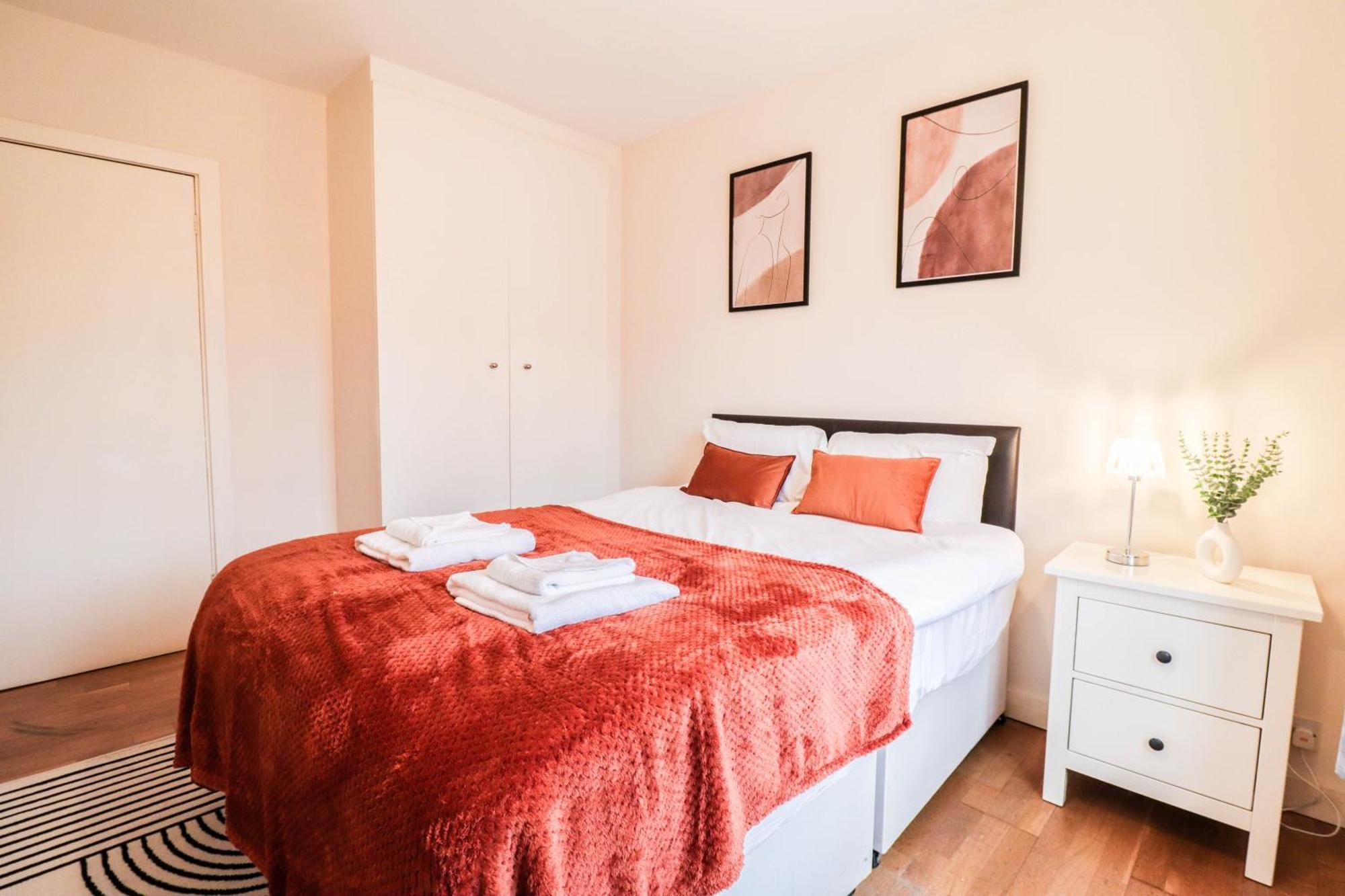 Gorgeous 2-Bedroom London Apartment Exterior photo